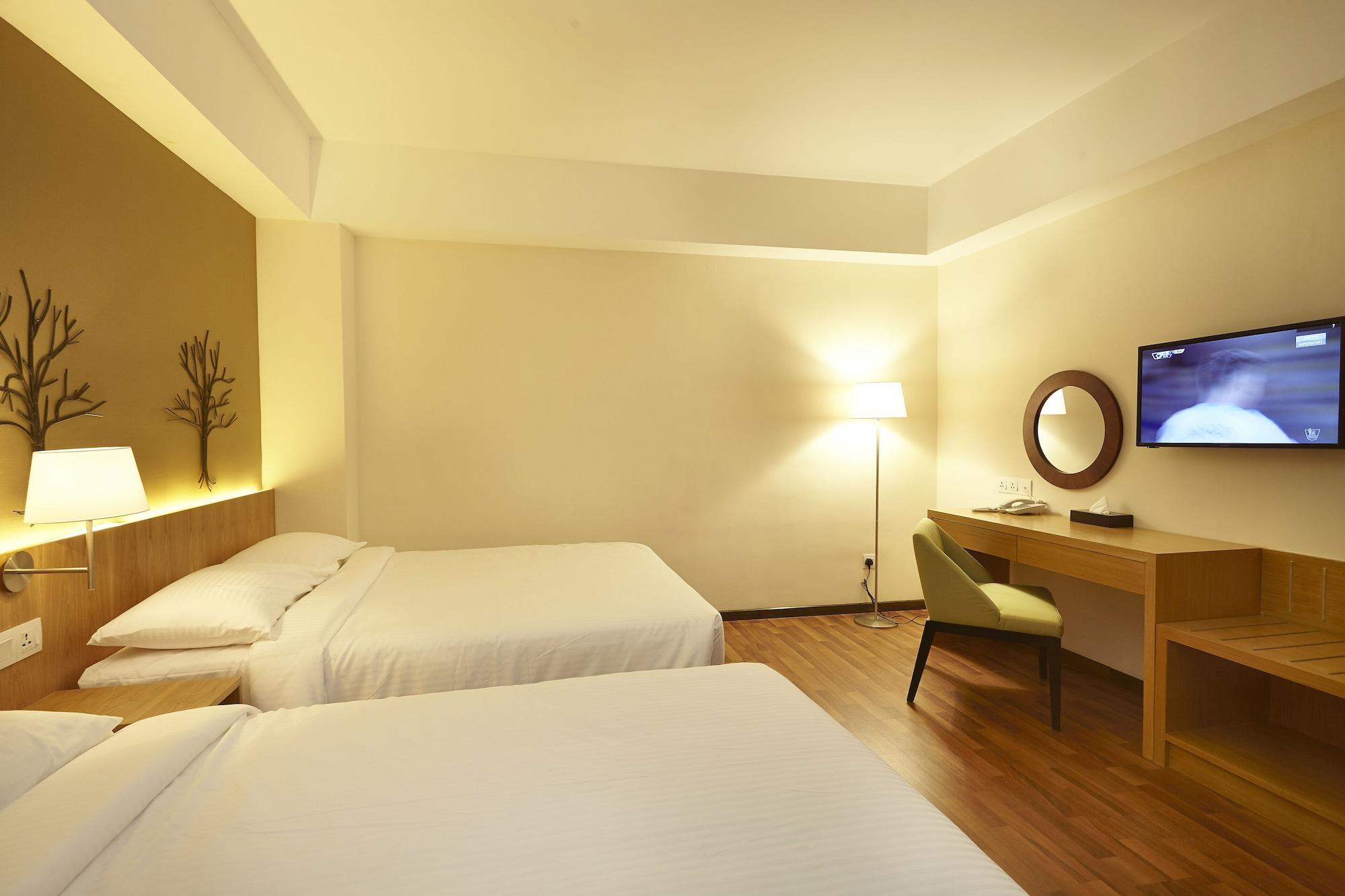 Hotel Six Seasons @ Mid Valley Kuala Lumpur Exterior photo